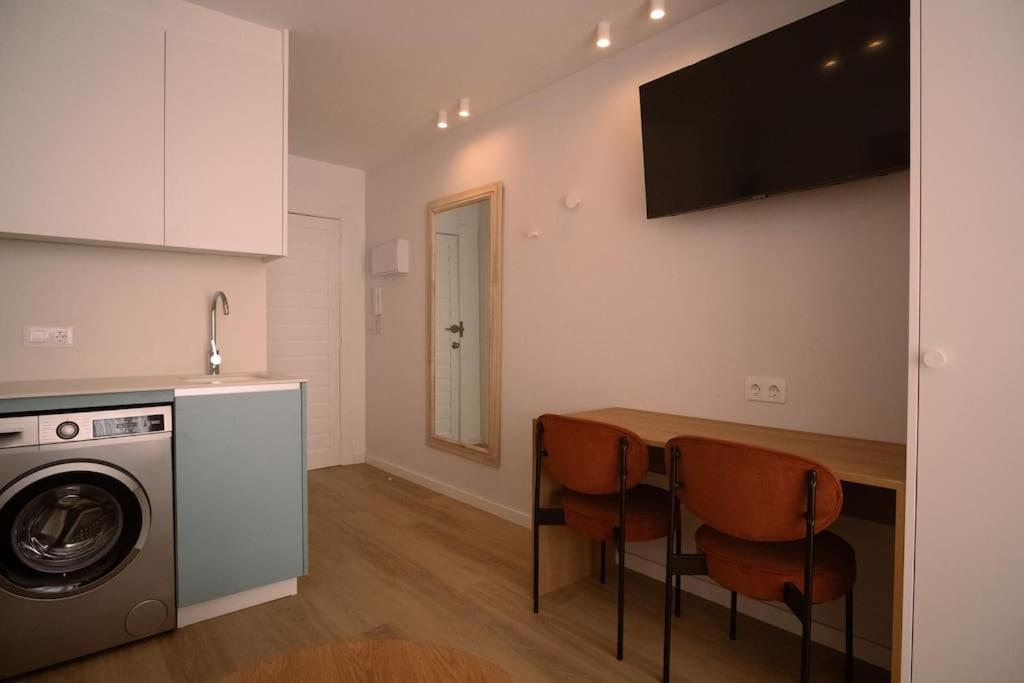 Spectacular Renovated Studio Facing The Sea Διαμέρισμα Βαλένθια Εξωτερικό φωτογραφία